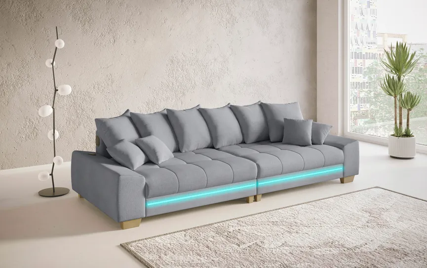Bigsofa+LED+Soundsystem milieu