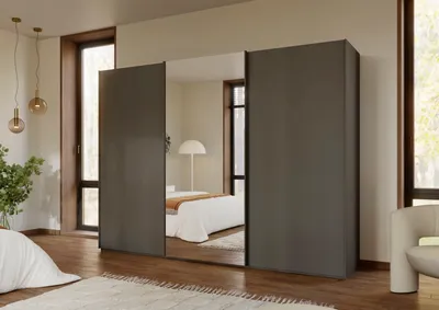 Schwebetürenschrank