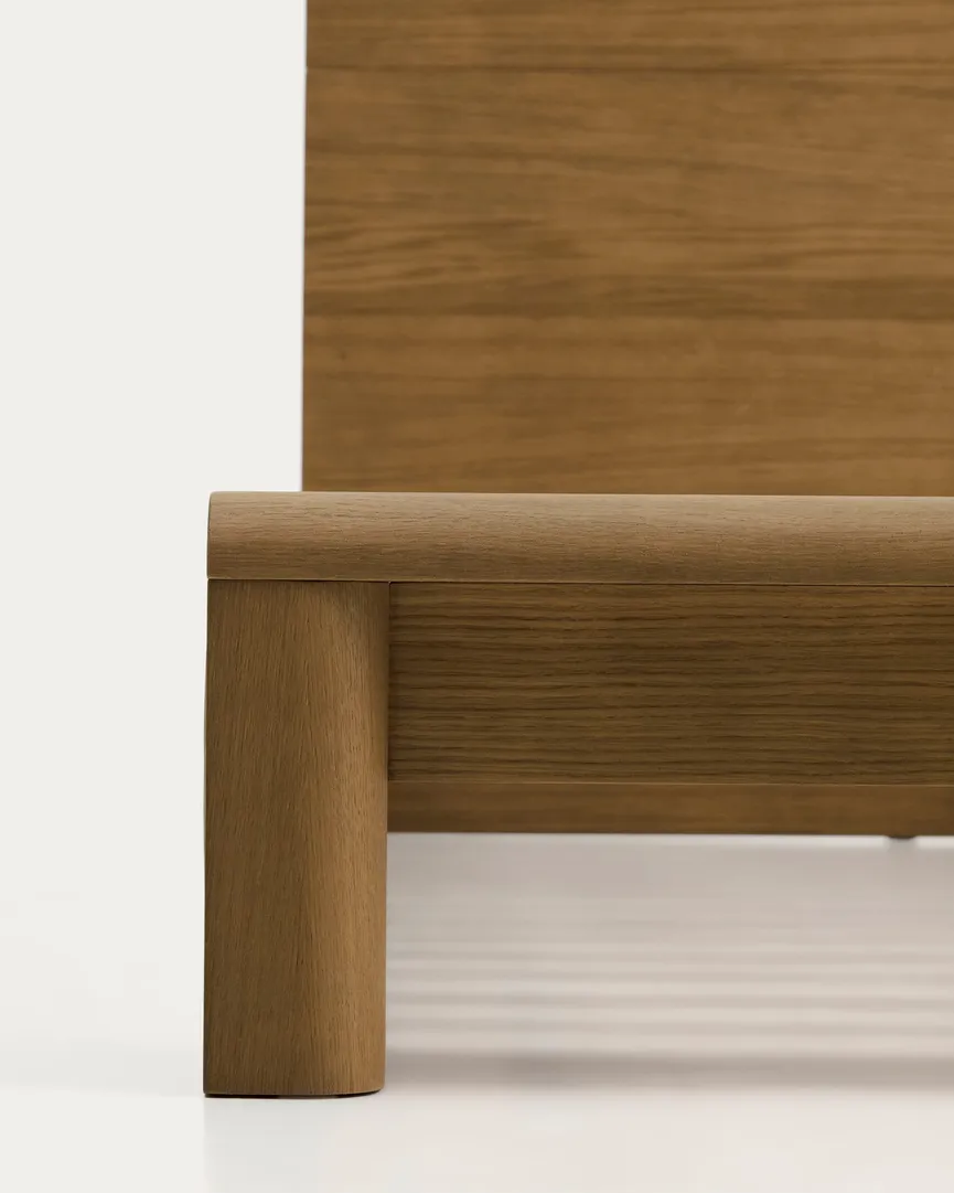 Bett 160cm detail