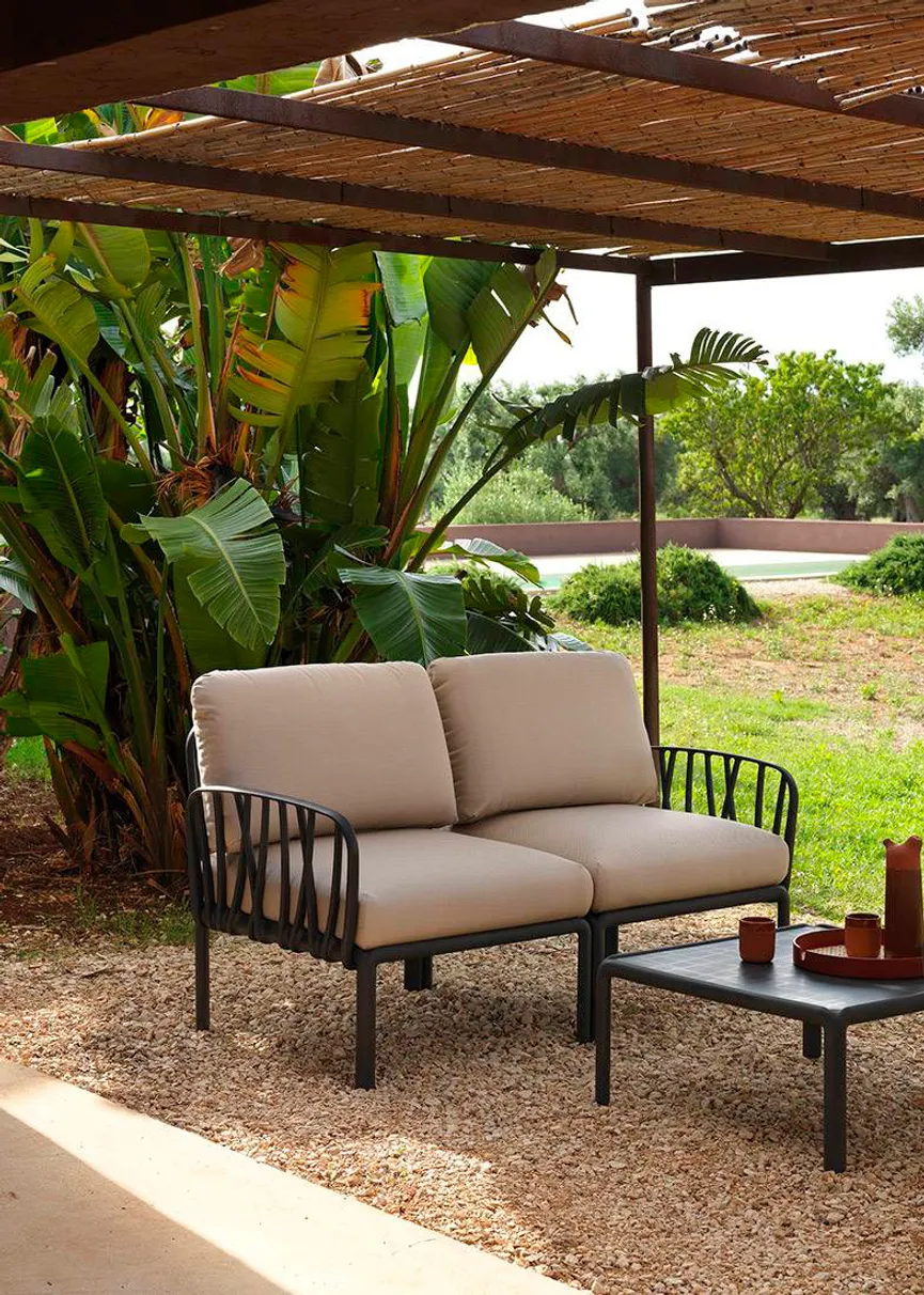 Lounge detail
