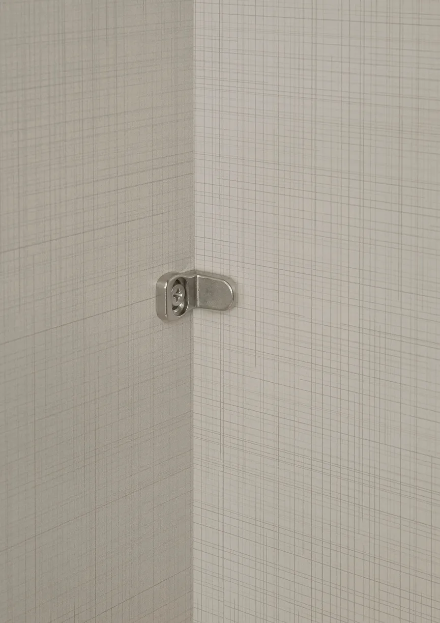 Schwebetürenschrank 3-trg. detail
