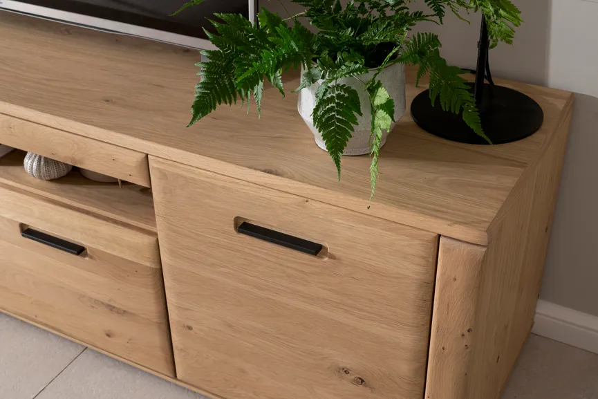 TV-Lowboard detail