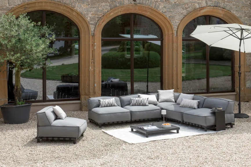** Keramik Tisch 85x85 midgrey detail