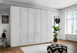 Kleiderschrank