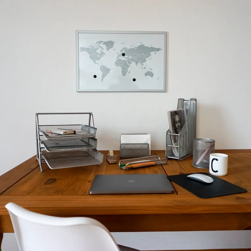 Utensilienbecher "Mesh" silber detail