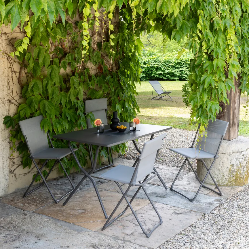 Tisch 120x70 cm milieu