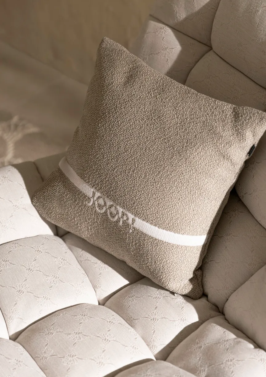 Lazy Chair detail