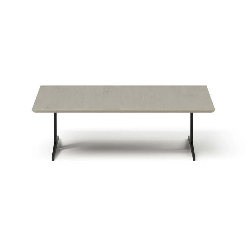 Poga mit Tisch detail