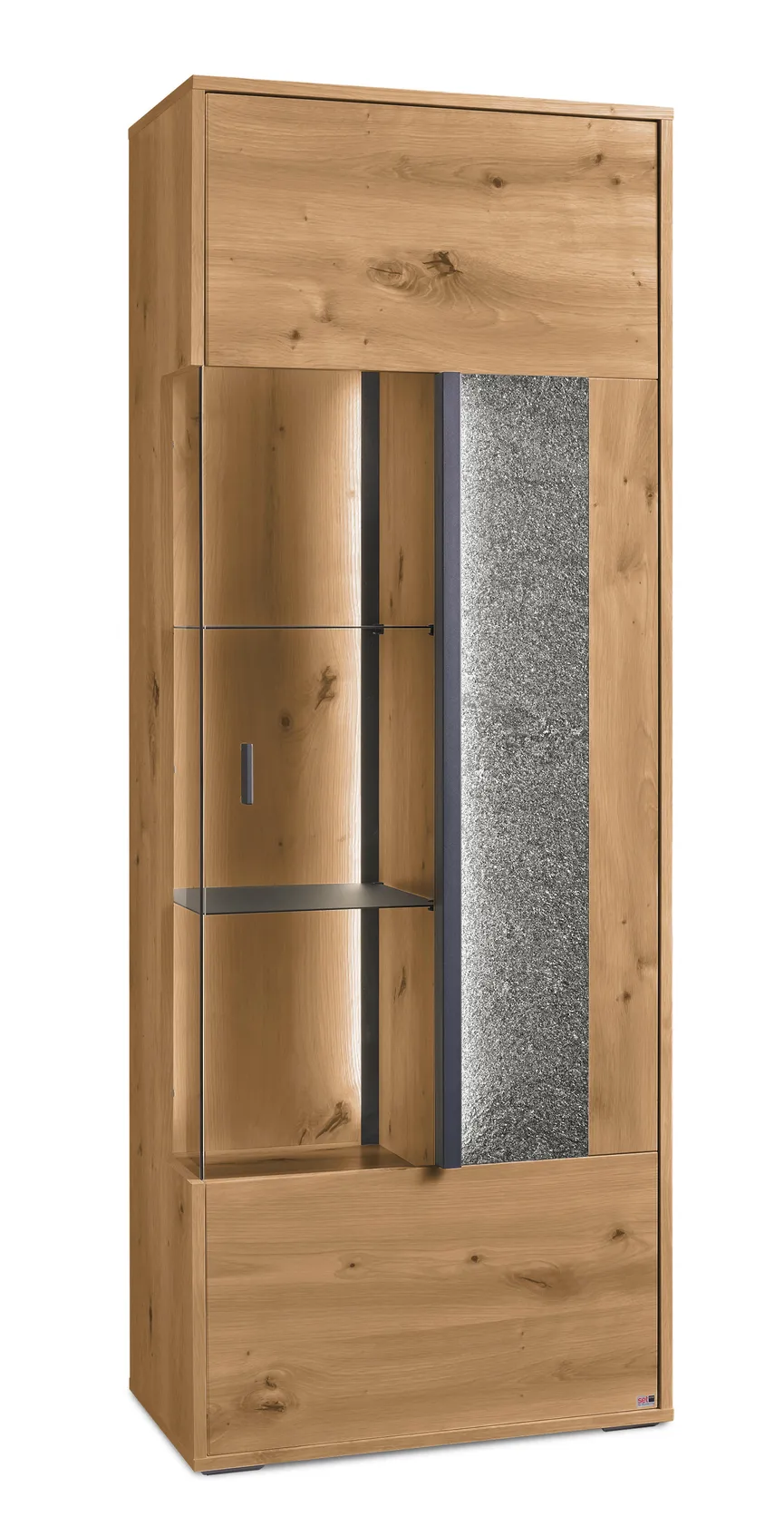 Vitrine detail