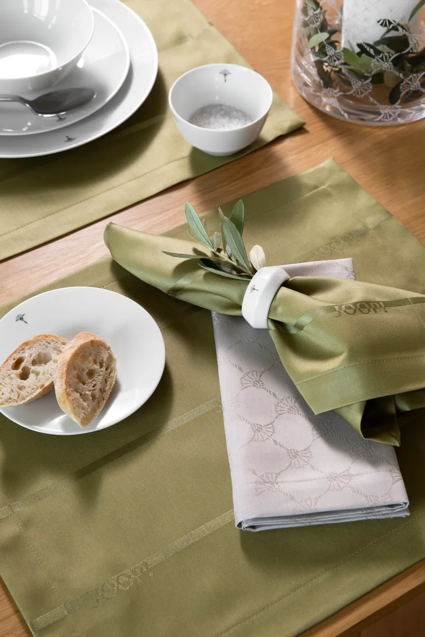 Serviette "Logo Stripes" milieu