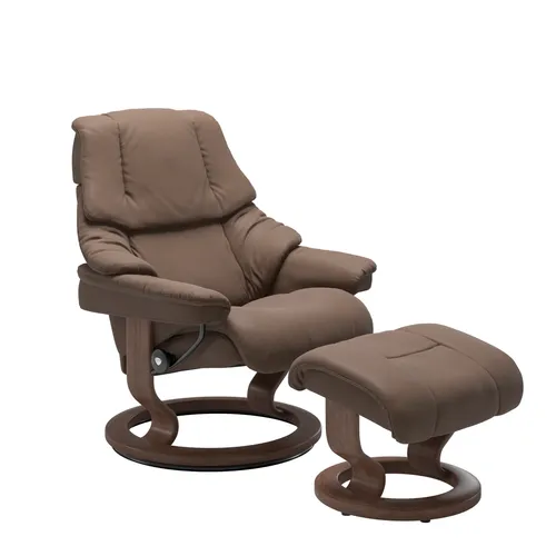 Sessel mit Hocker