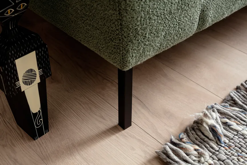 Poga Var.1 Longchair detail