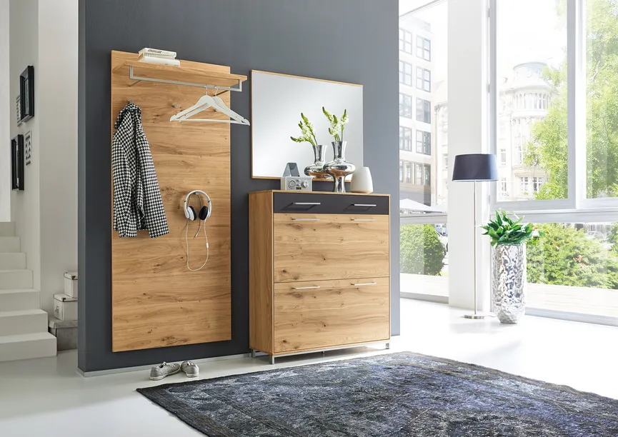 Schuhschrank milieu