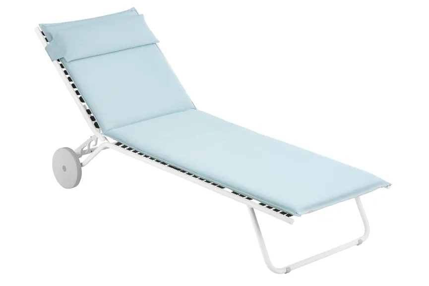 ***Sonnenliege mit Rädern hauptaufnahme