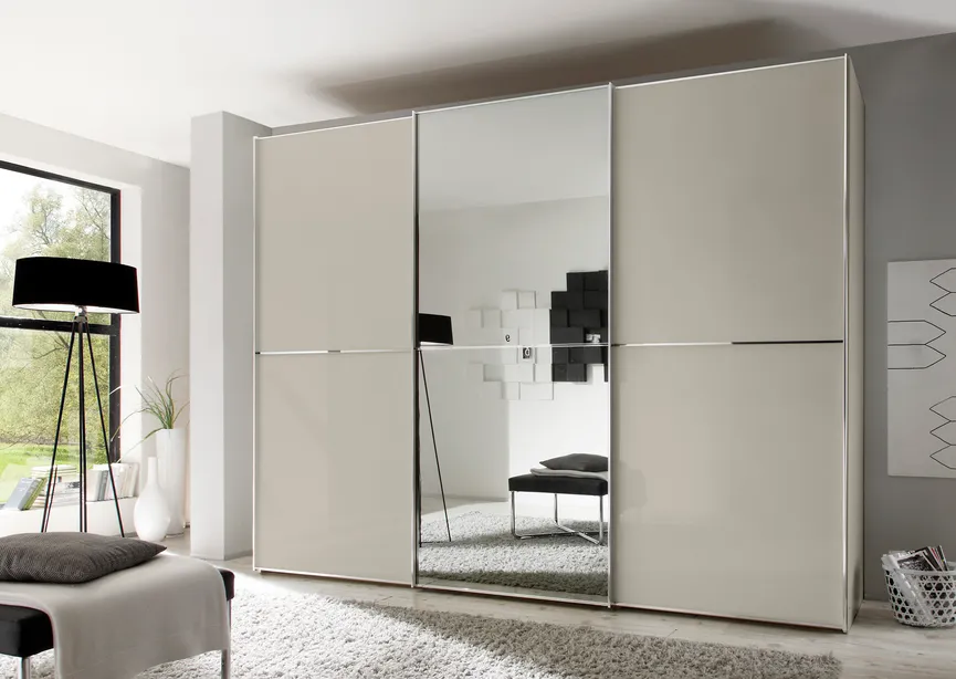 Schwebetürenschrank 3-trg. hauptaufnahme