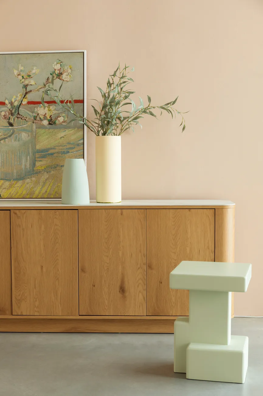Sideboard detail