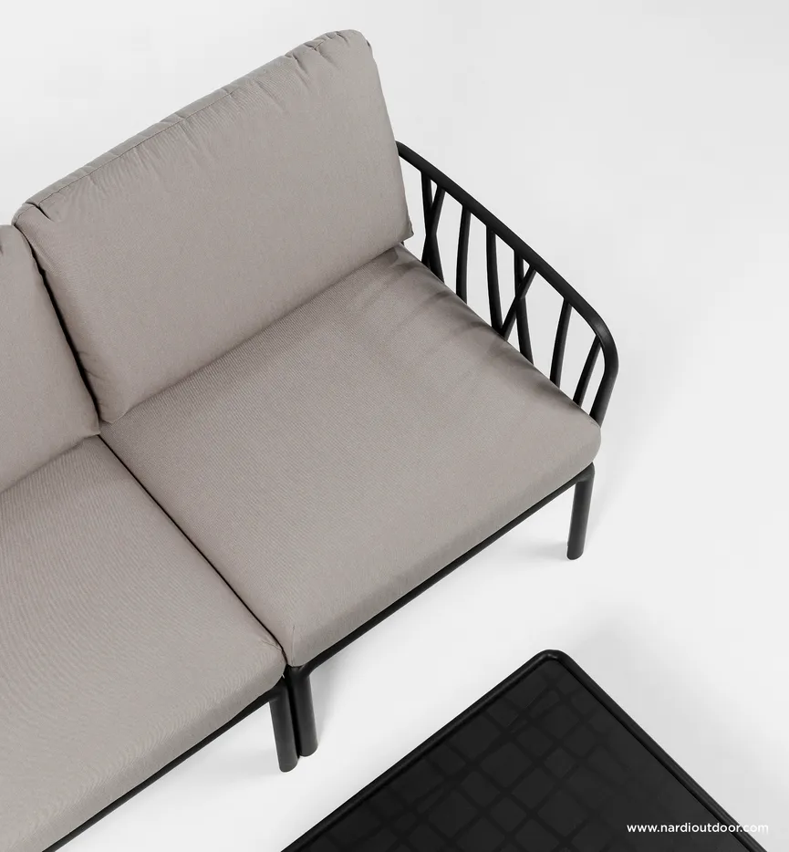 Lounge detail
