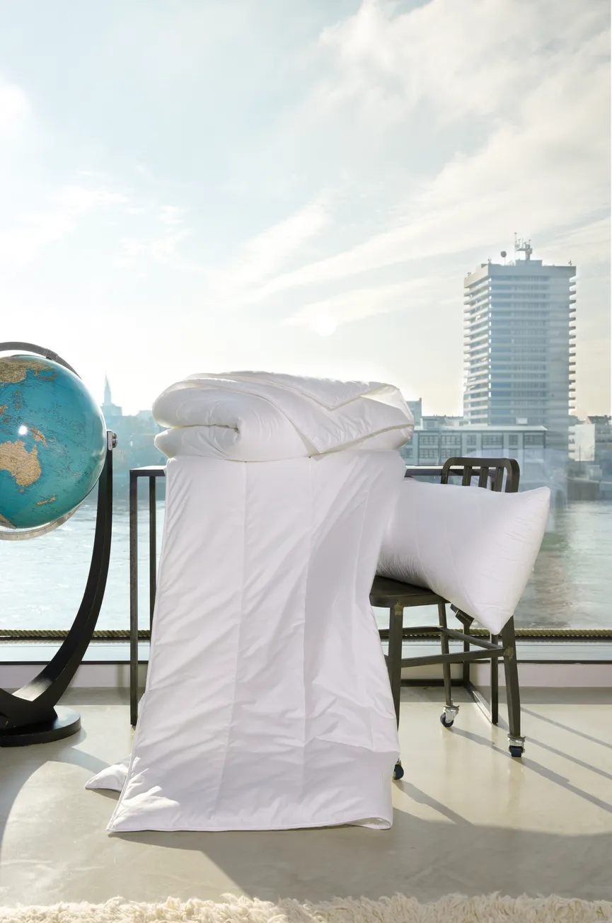 Kopfkissen Famous 40x80 milieu