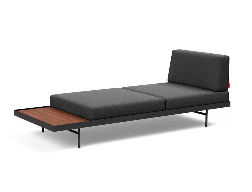 Sofa mit Walnusstisch detail