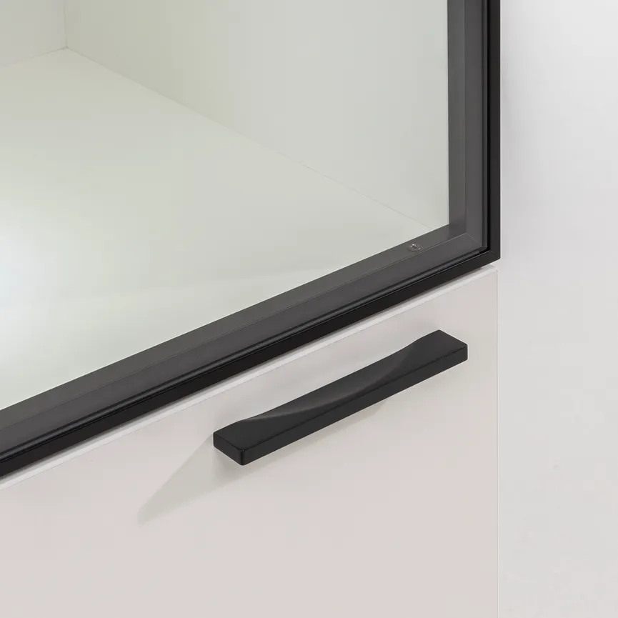 Vitrine* detail