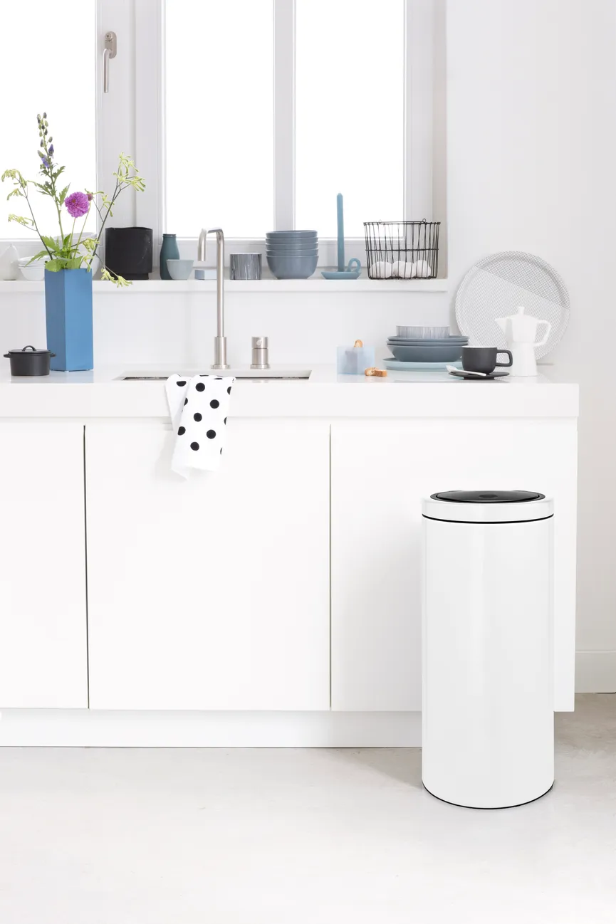 Touch bin 30 l weiß milieu