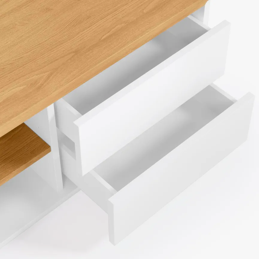 Lowboard detail