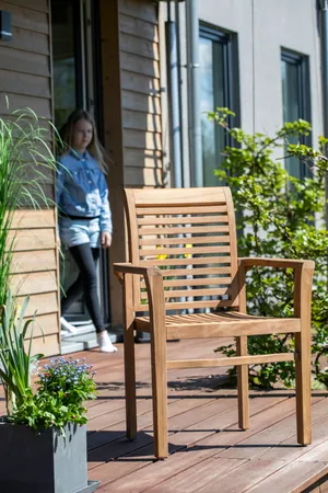 Gartenstuhl stapelbar 