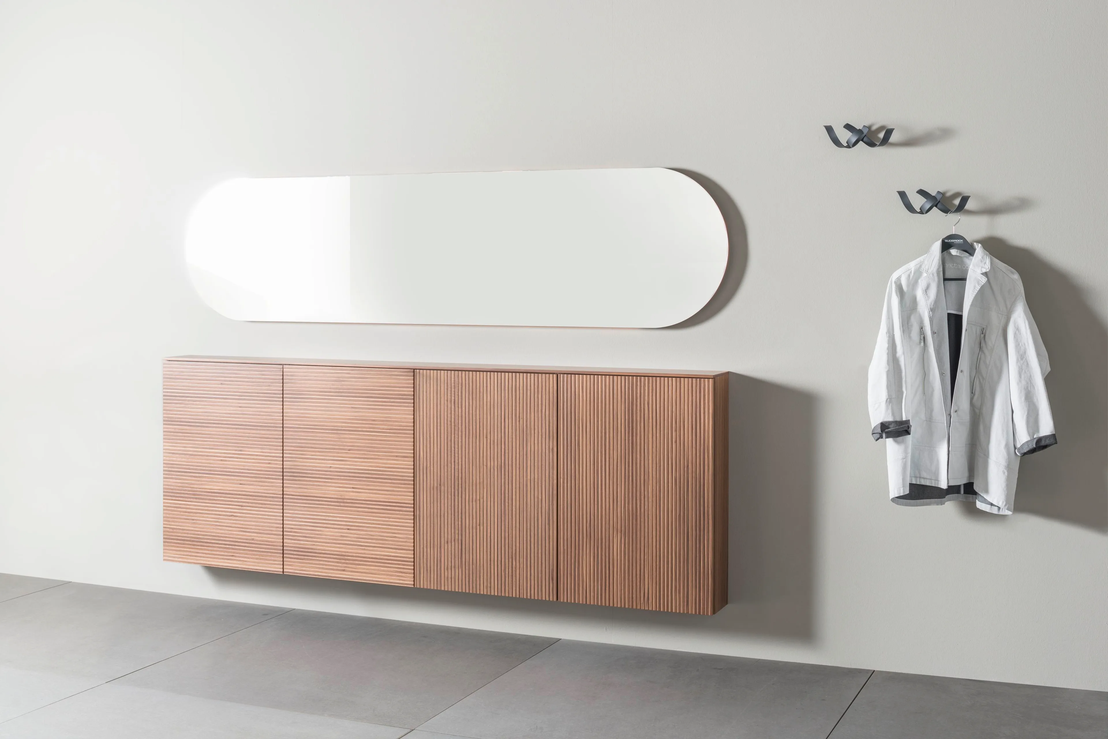 Hängeschuhschrank Tando