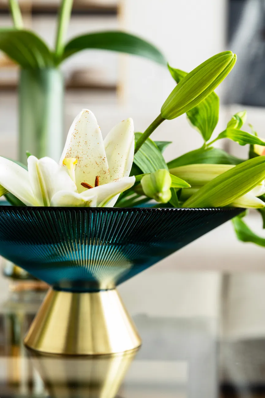 Schale "Birdie" S hellblau detail