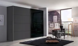 Schwebetürenschrank