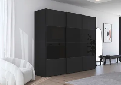 Schwebetürenschrank