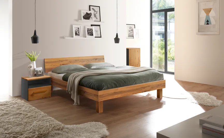 Bett 90x200 cm milieu