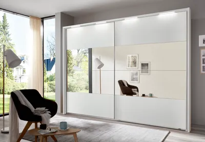 Schwebetürenschrank