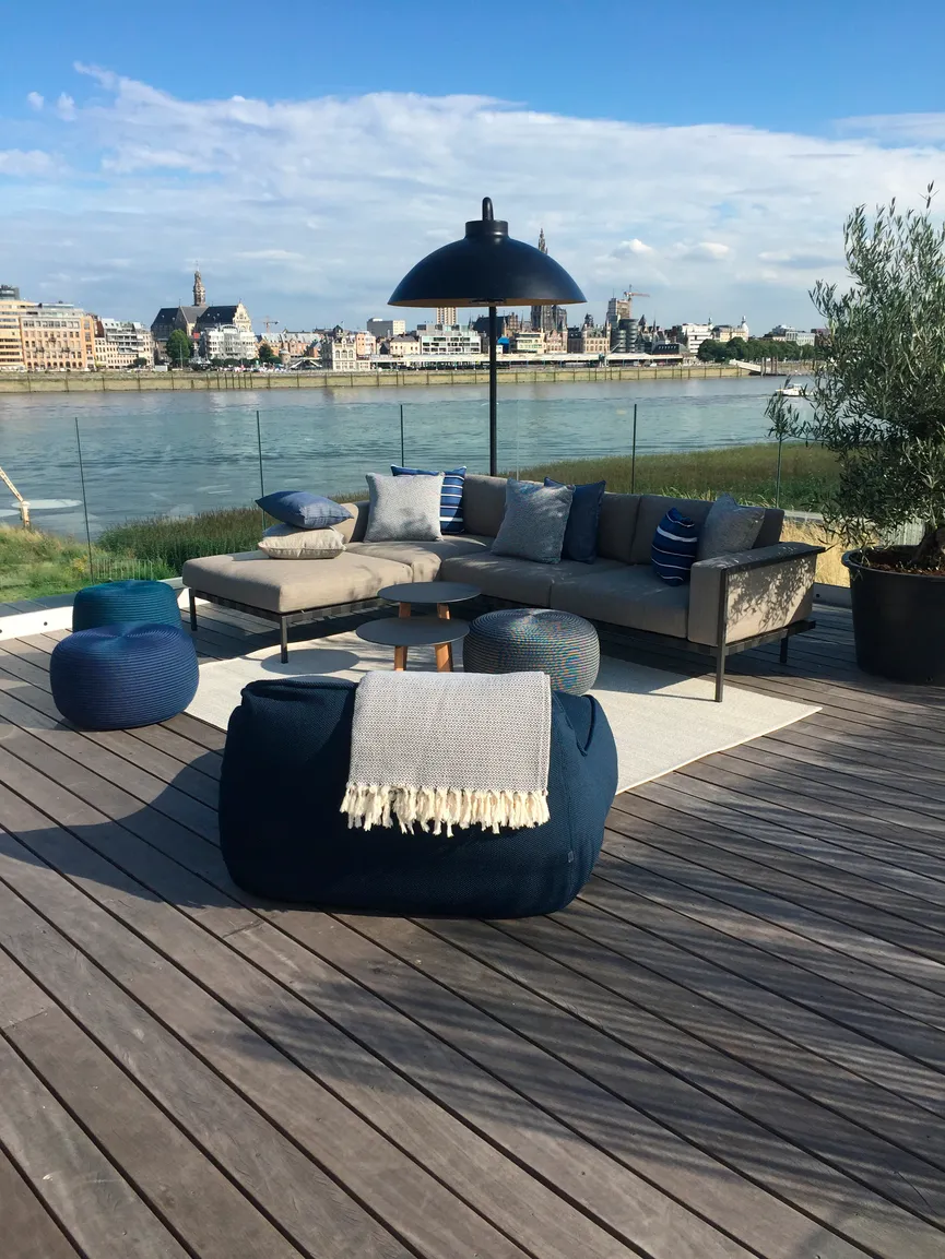 Heizstrahler Bogenleuchte detail