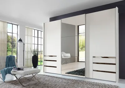 Schwebetürenschrank