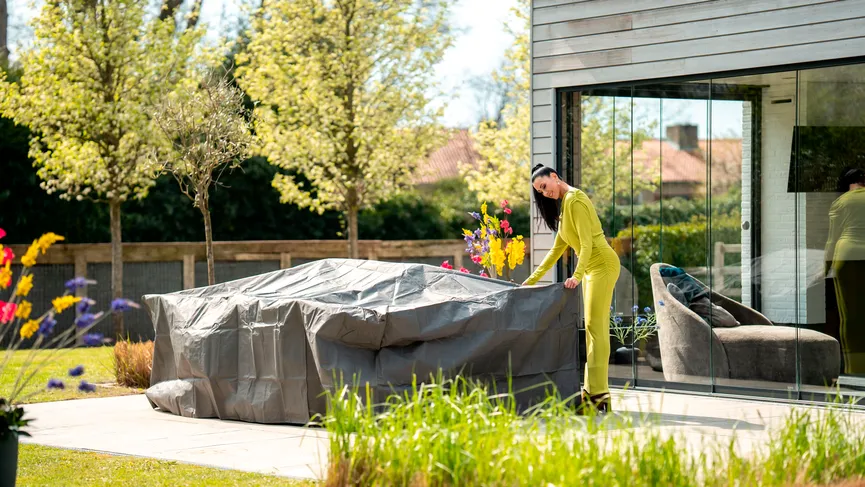 Schutzhülle 150x95x245 detail