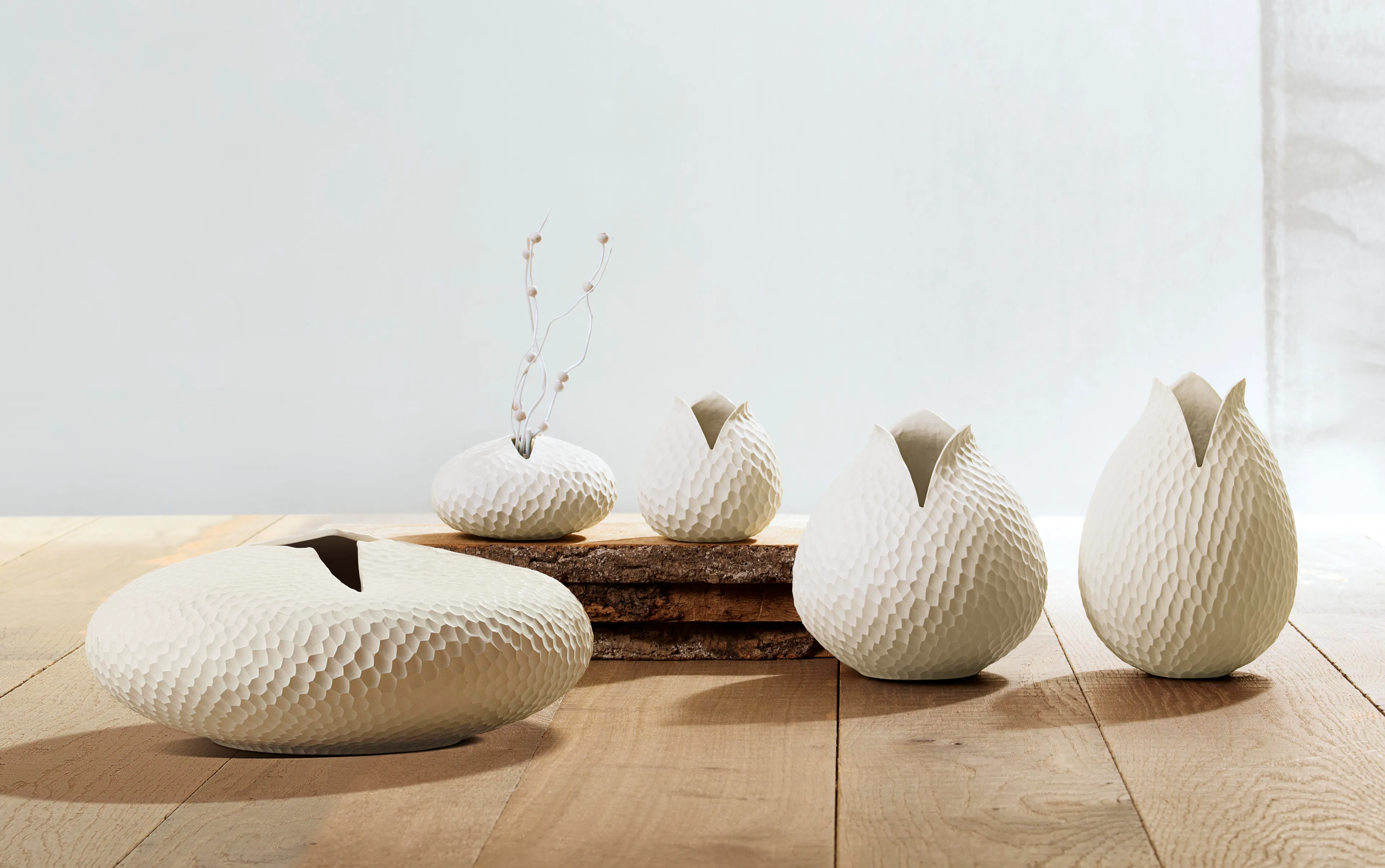 Vase Yoko mit Relief 22 cm
