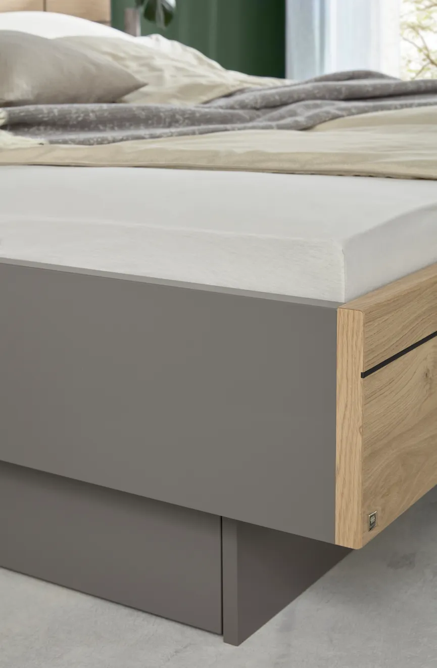 Doppelbett, LF 180x200 cm detail