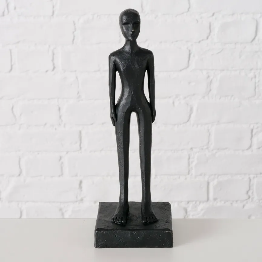 Figur "Clemont" Frau schwarz detail