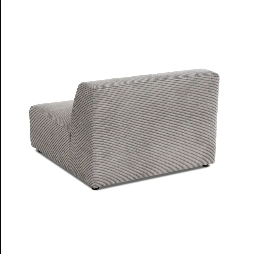 Sofa 1,5-Sitzer medium o. AL detail