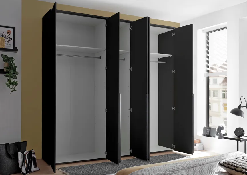 Drehtürenschrank 5-trg. detail
