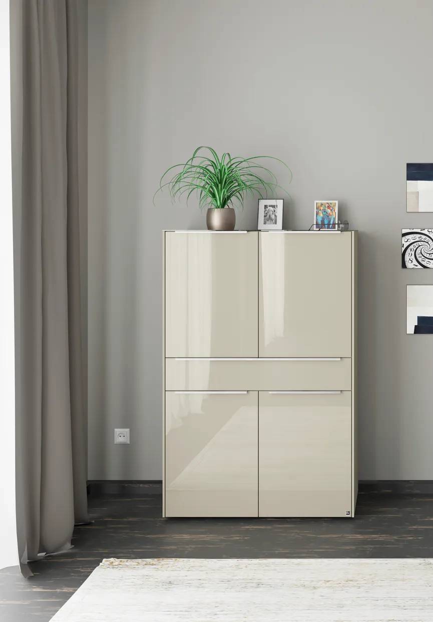 Highboard milieu