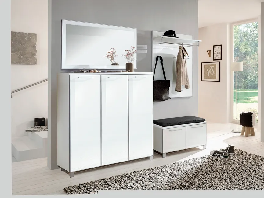 Garderobenbank milieu