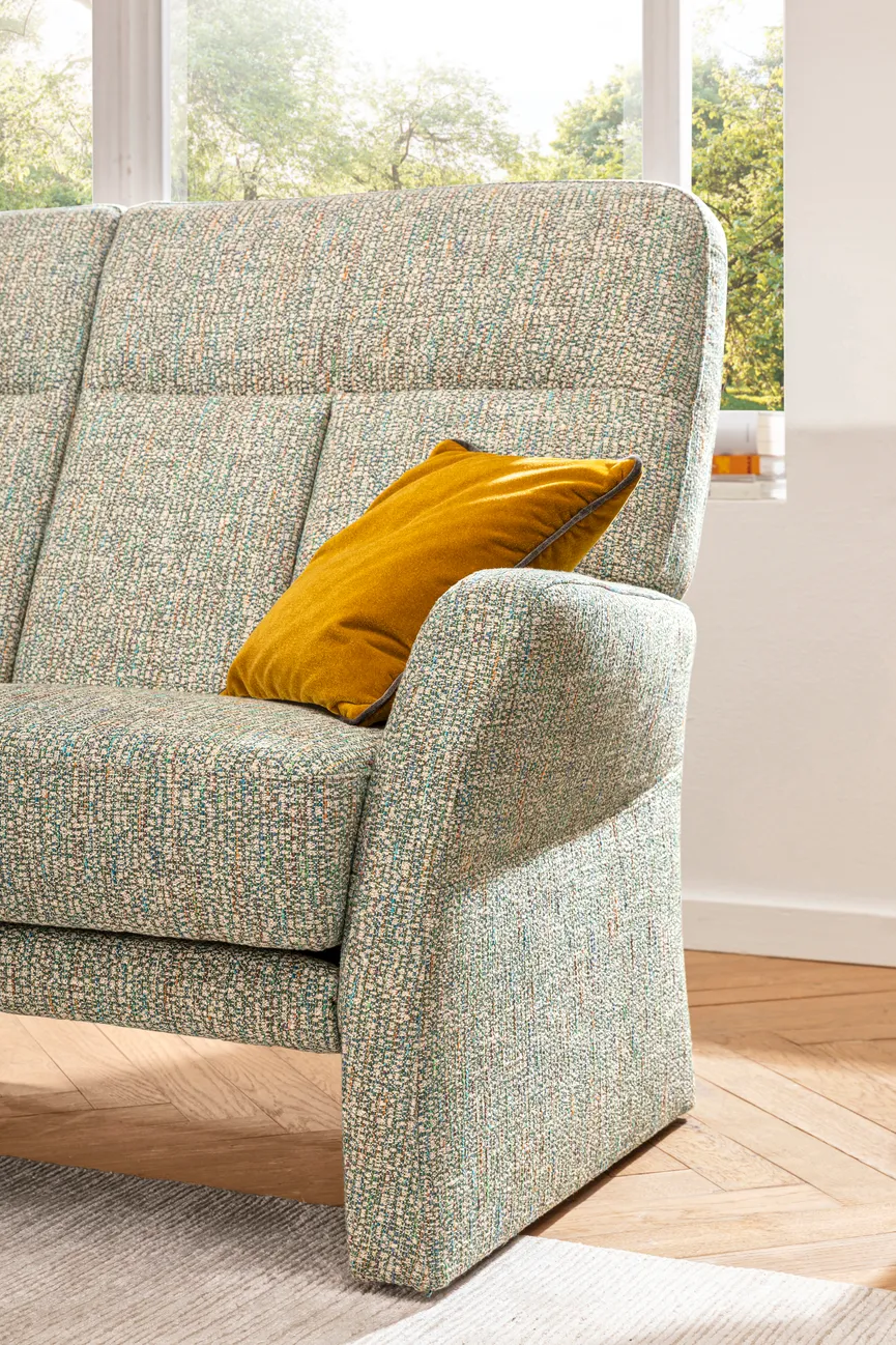 Oasis Sofa 2x62cm detail