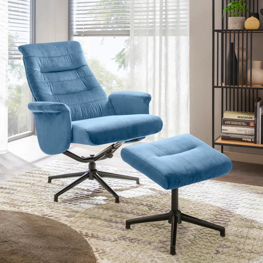 Relaxsessel + Hocker detail