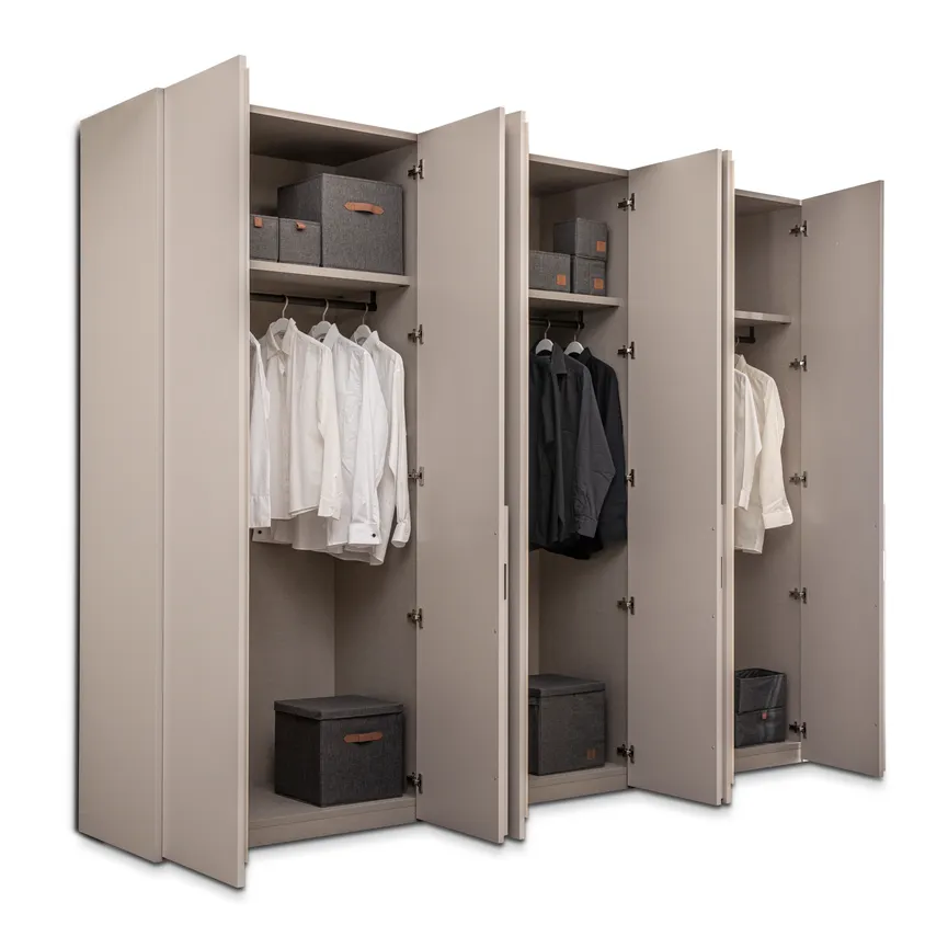 Drehtürenschrank 6-trg. detail