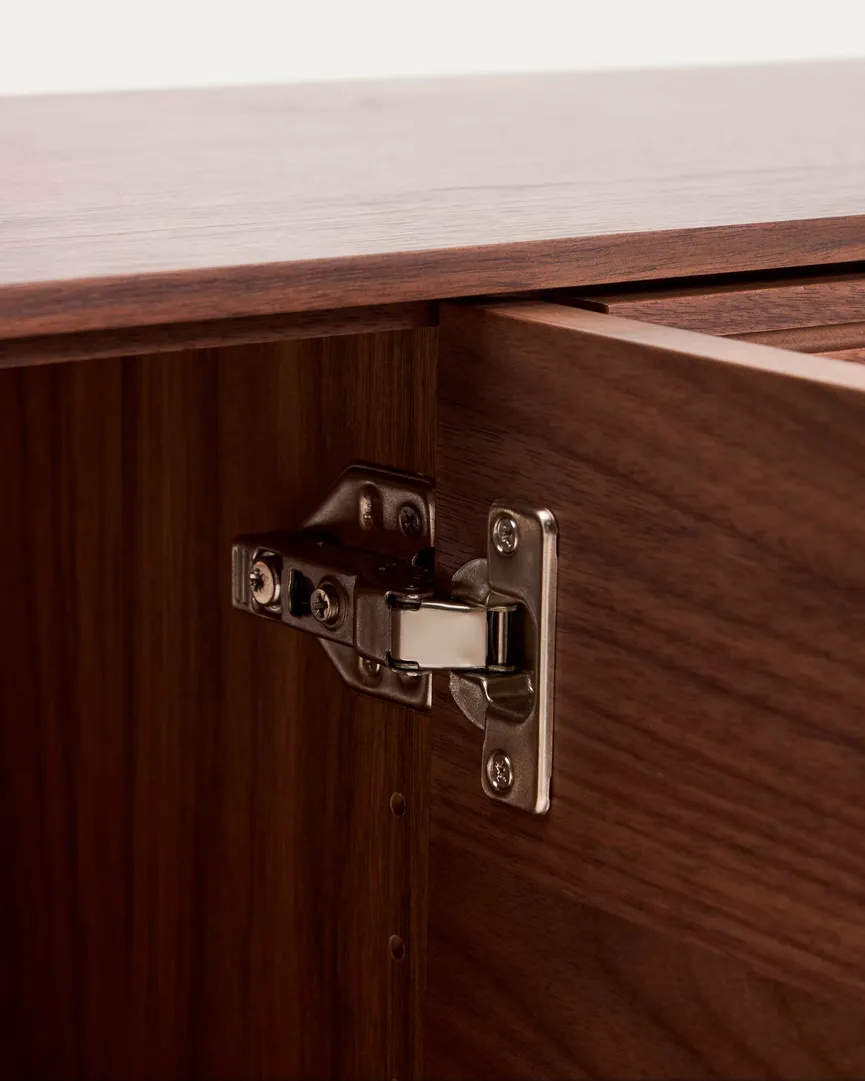 Lowboard detail