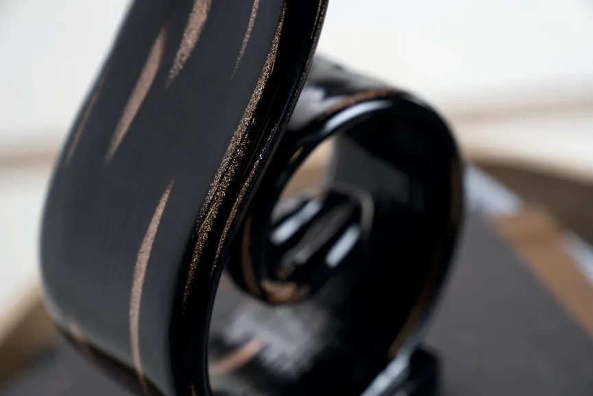 Figur "Casolare" schwarz-braun detail
