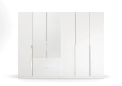 Kleiderschrank