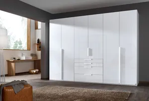 Kleiderschrank